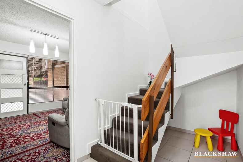 1/2 Thurlow Place Belconnen