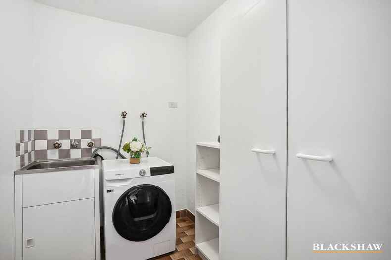 1/2 Thurlow Place Belconnen