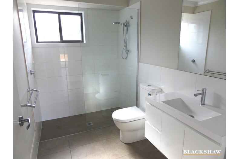 67a Bronhill Street Moncrieff 67a Bronhill Street Moncrieff