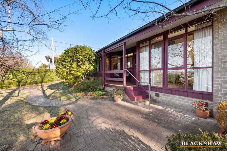 9 Whitham Place Pearce