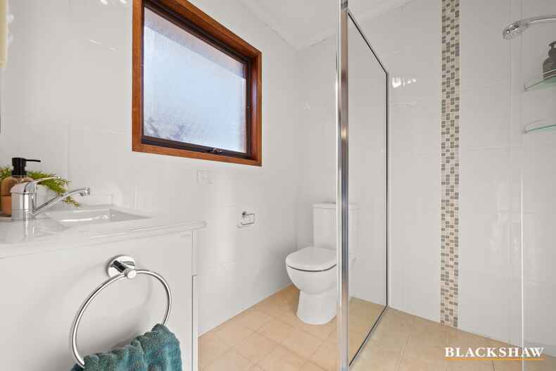 9 Whitham Place Pearce