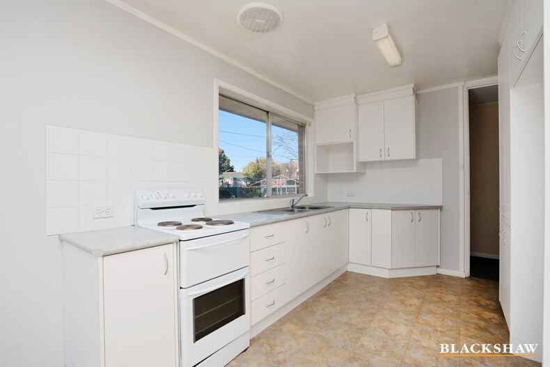 2 Heales Place Curtin 2 Heales Place Curtin