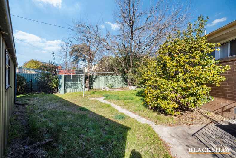 2 Heales Place Curtin 2 Heales Place Curtin