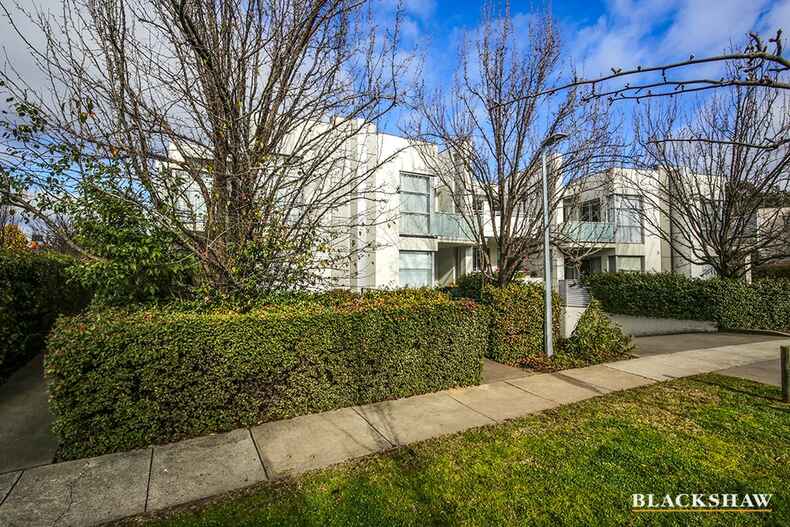 6/15 Berrigan Crescent O'Connor