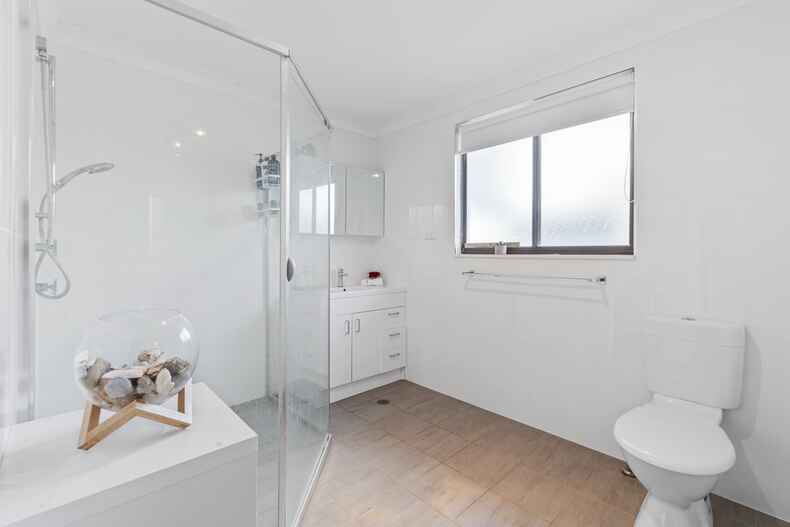 64 Kingston Place Tomakin 64 Kingston Place Tomakin