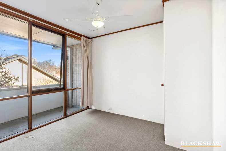 23/11 Howitt Street Kingston