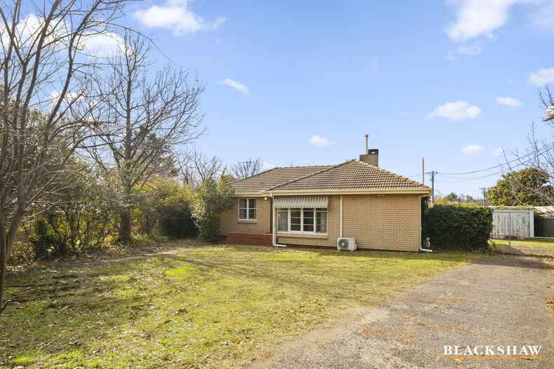 3 Nyeena Place Narrabundah 3 Nyeena Place Narrabundah