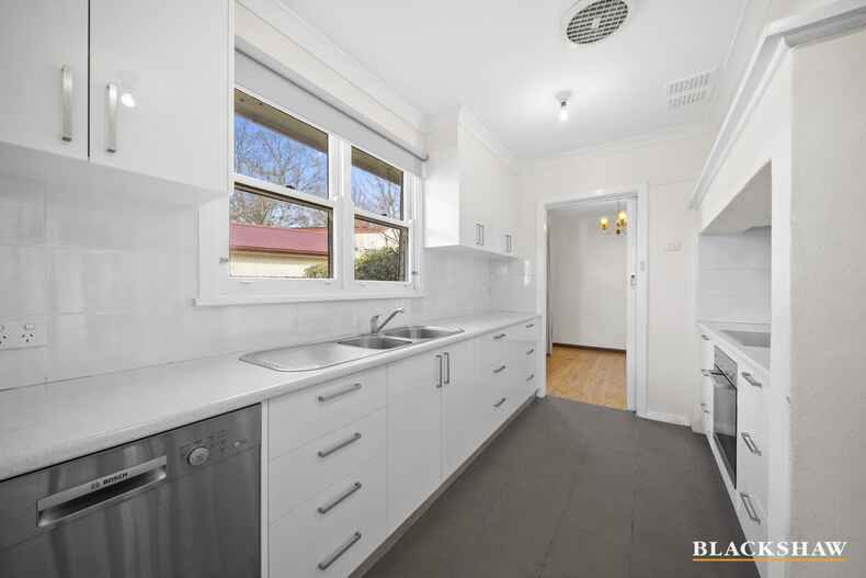 3 Nyeena Place Narrabundah 3 Nyeena Place Narrabundah