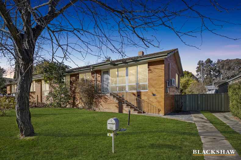 4 Morgan Crescent Curtin 4 Morgan Crescent Curtin