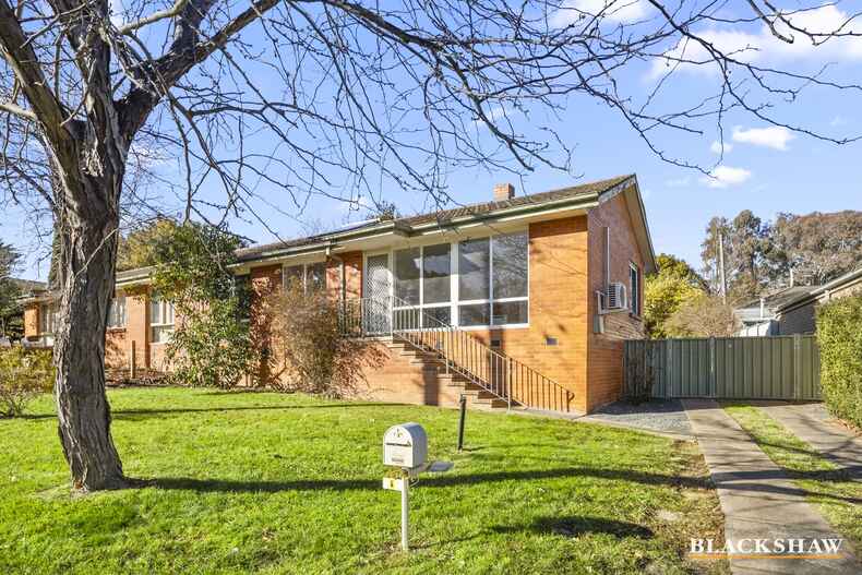 4 Morgan Crescent Curtin 4 Morgan Crescent Curtin