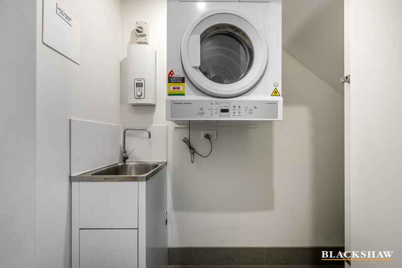 10/15 Cynthia Teague Crescent Greenway