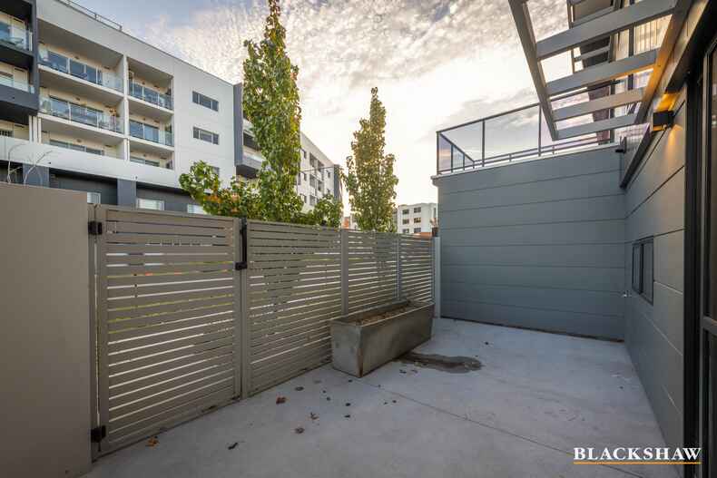 10/15 Cynthia Teague Crescent Greenway