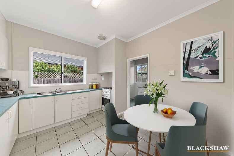30 McKinlay Street Narrabundah 30 McKinlay Street Narrabundah