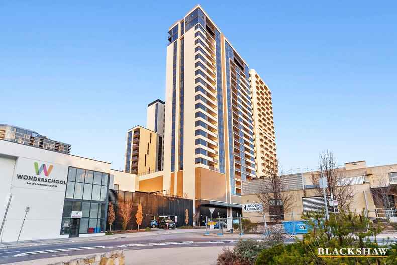 1004/49 Furzer Street Phillip