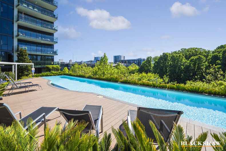 1124/240 Bunda Street City