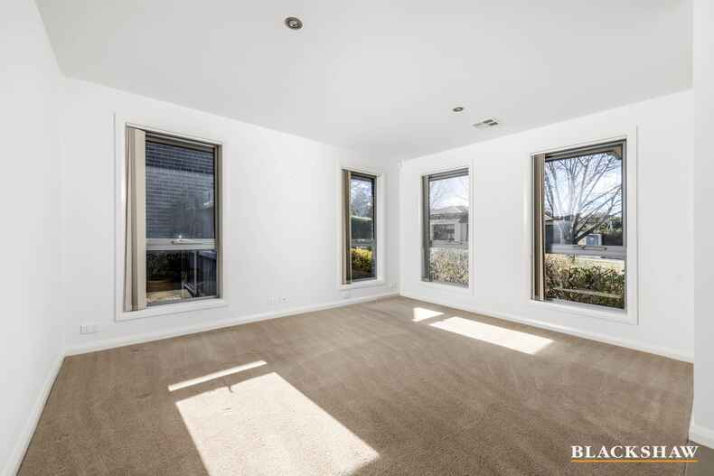 21 Macandie Street Casey 21 Macandie Street Casey