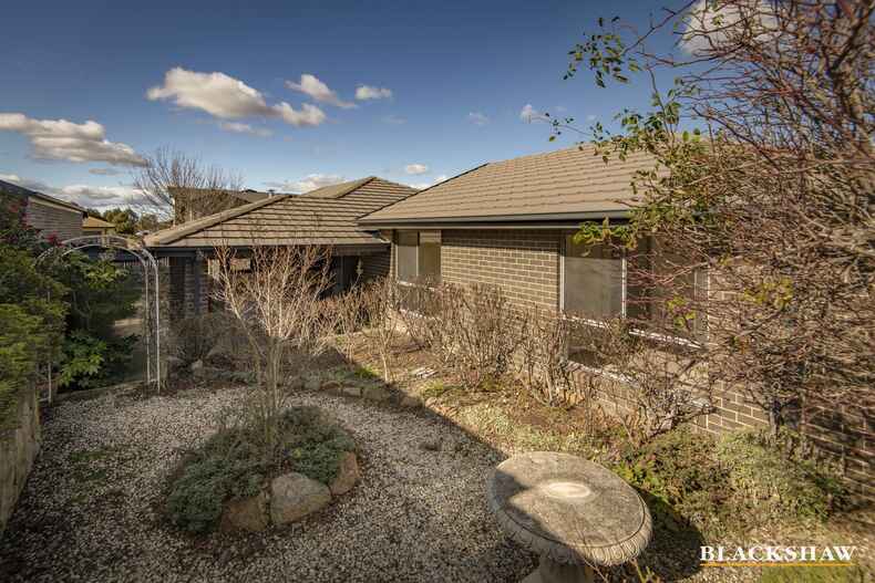 21 Macandie Street Casey 21 Macandie Street Casey