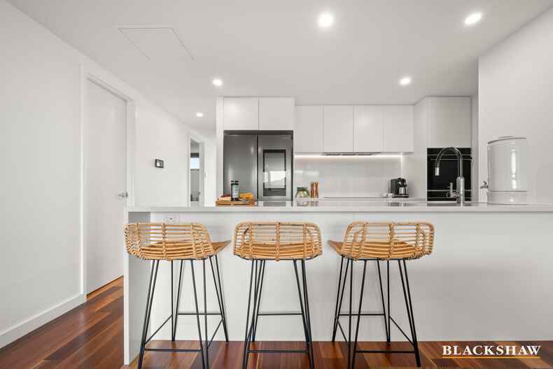 707/4 Anzac Park Campbell 707/4 Anzac Park Campbell