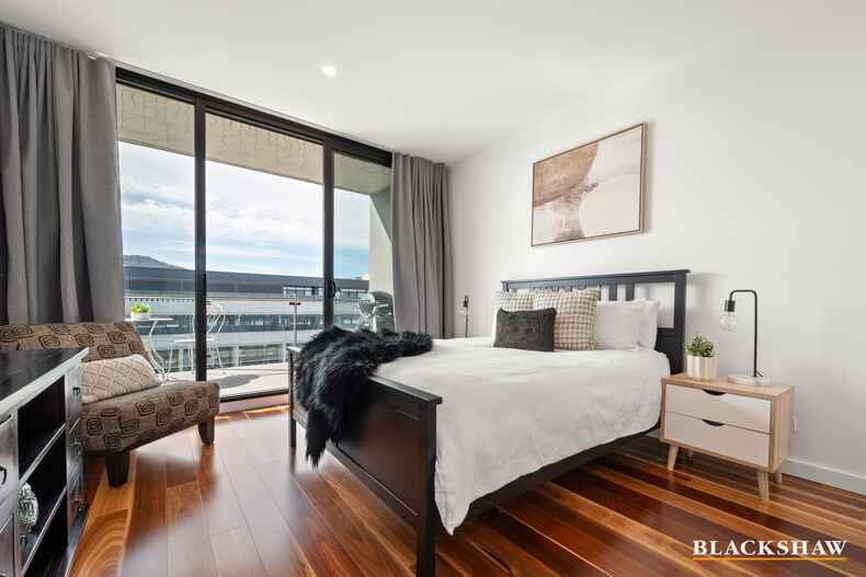 707/4 Anzac Park Campbell 707/4 Anzac Park Campbell