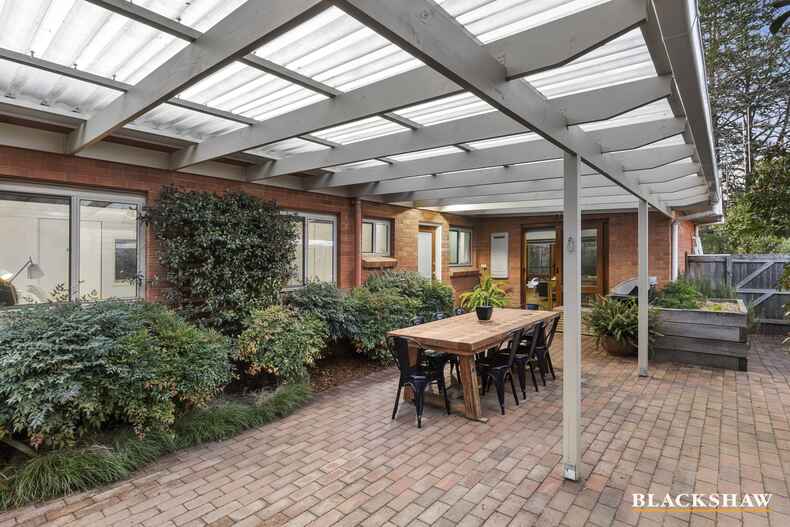 37 Colvin Street Hughes 37 Colvin Street Hughes