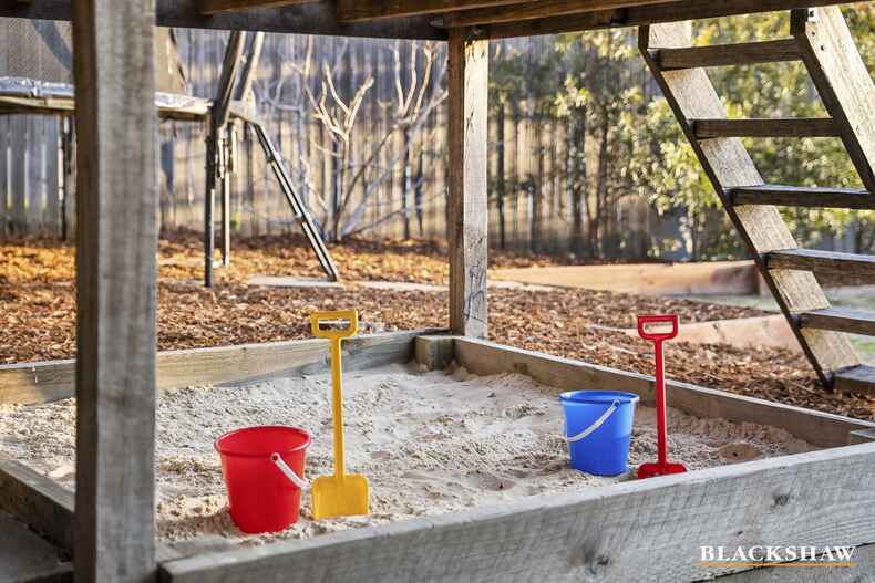 37 Colvin Street Hughes 37 Colvin Street Hughes