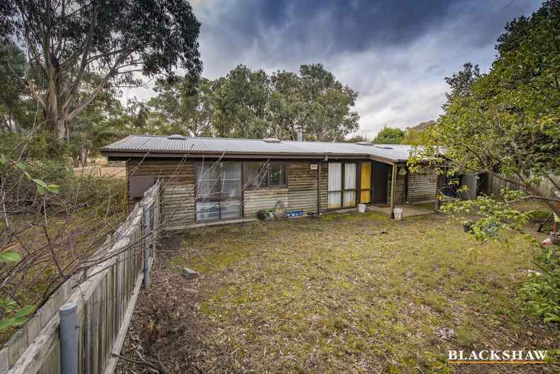 14A & 14B Vanzetti Crescent Kambah