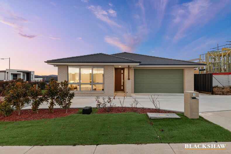 1 Neville Gare Street Wright