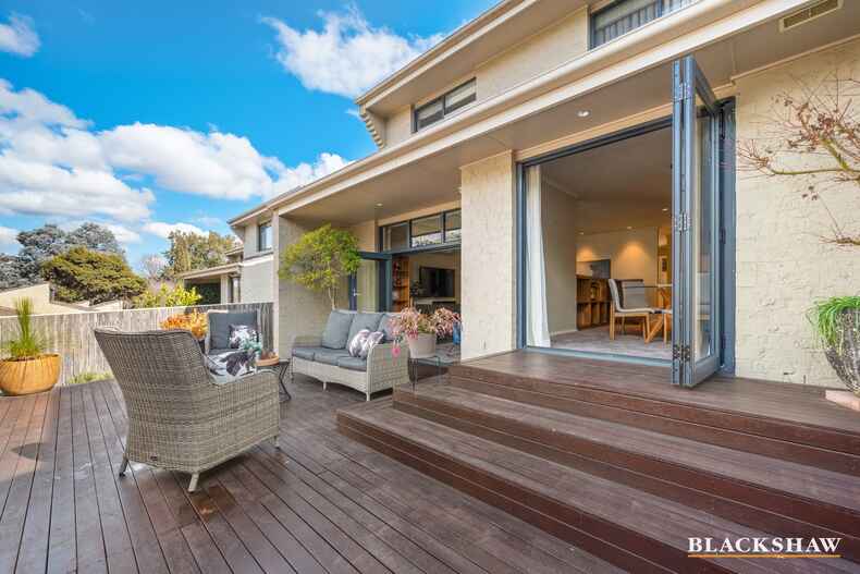 5/19 Schomburgk Street Yarralumla