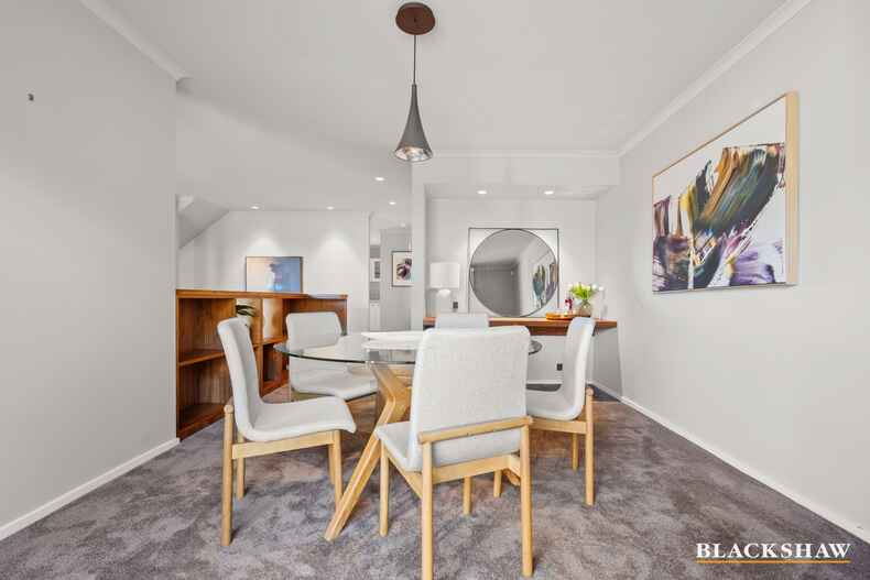 5/19 Schomburgk Street Yarralumla