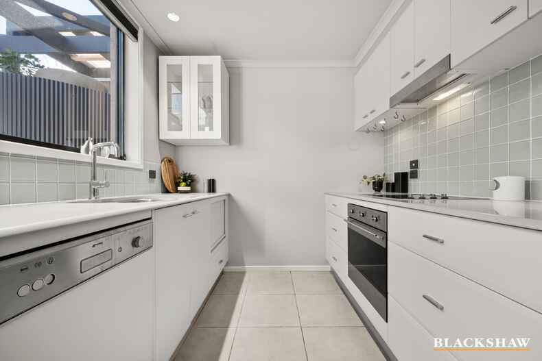 5/19 Schomburgk Street Yarralumla