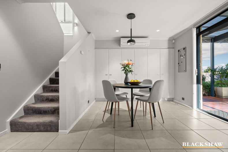 5/19 Schomburgk Street Yarralumla