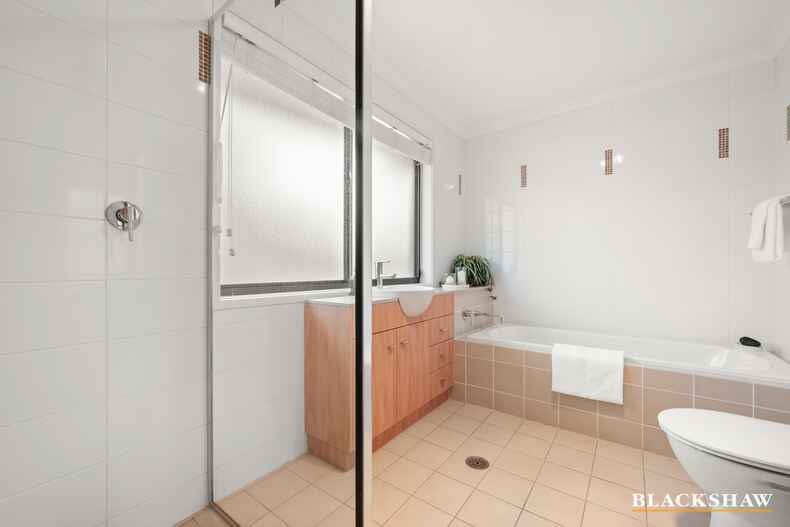 5/19 Schomburgk Street Yarralumla