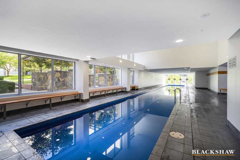 56/2 Edinburgh Avenue City