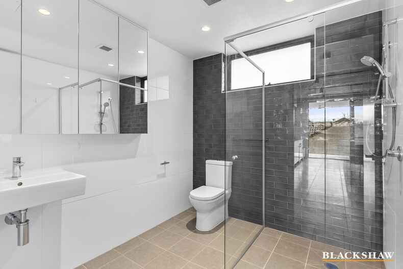 6/27 Moore Street Turner