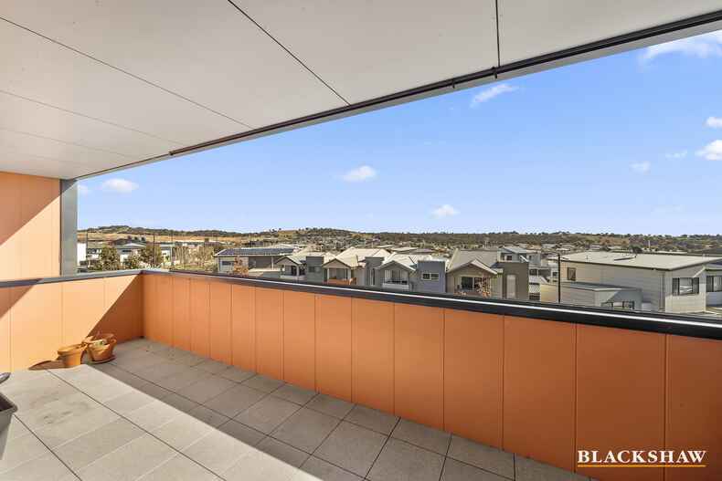 203/189 Gorman Drive Googong