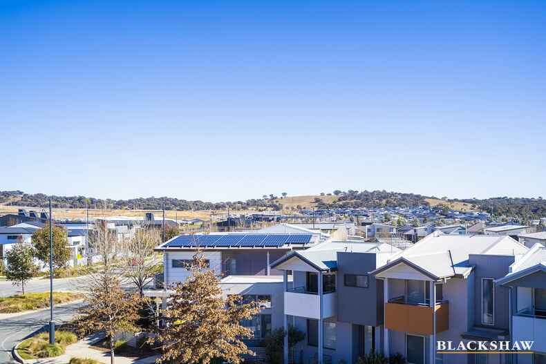 203/189 Gorman Drive Googong