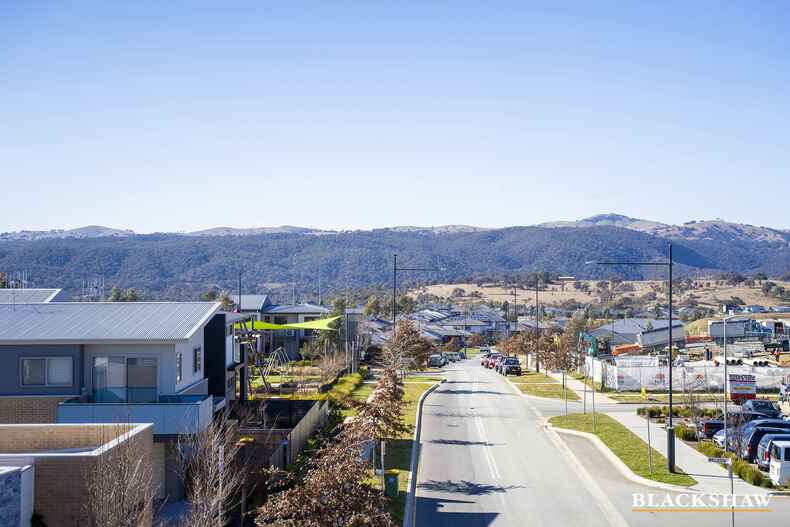 203/189 Gorman Drive Googong