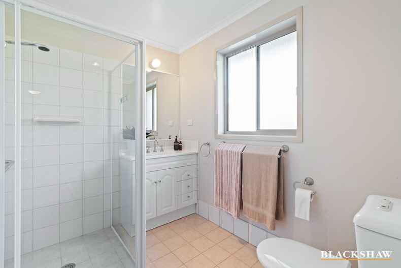 7D Eric Fenning Drive Surf Beach 7D Eric Fenning Drive Surf Beach