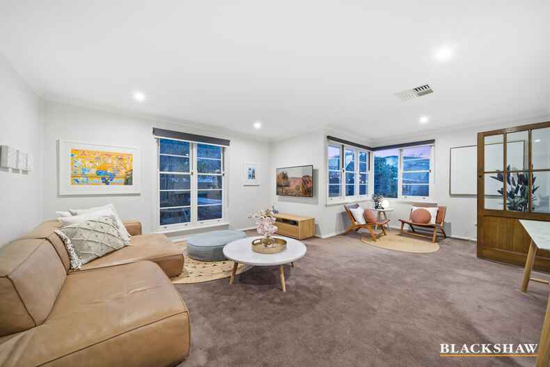 4 Bailey Place Yarralumla