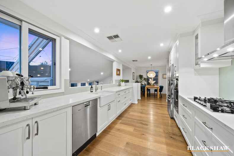 4 Bailey Place Yarralumla