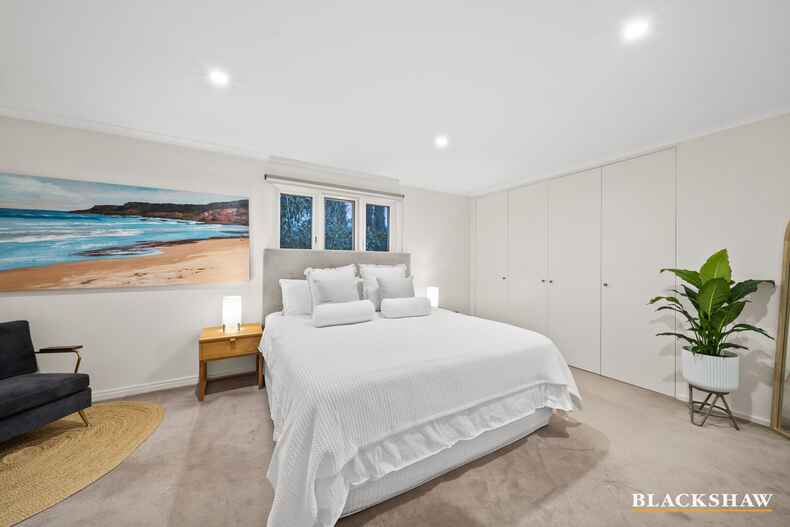 4 Bailey Place Yarralumla