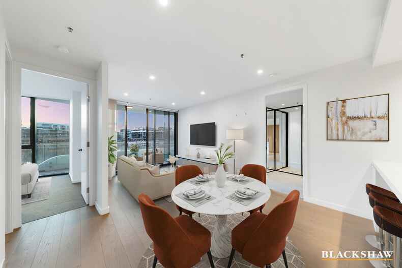 102/45 Honeysett View Kingston