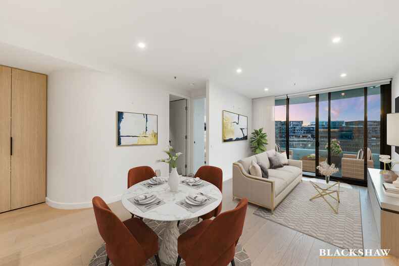 102/45 Honeysett View Kingston