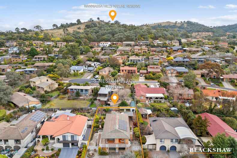 8 Meston Place Fadden 8 Meston Place Fadden