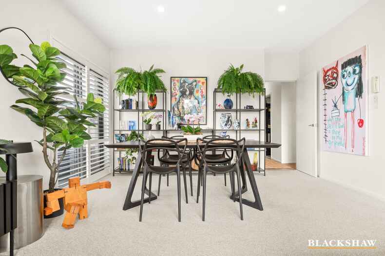 24/40 Eileen Good Street Greenway