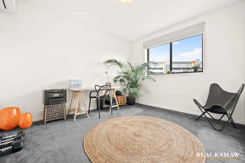 24/40 Eileen Good Street Greenway