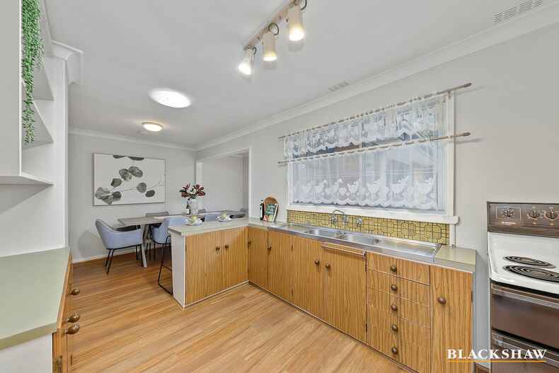 33 Stanley Street Hackett 33 Stanley Street Hackett