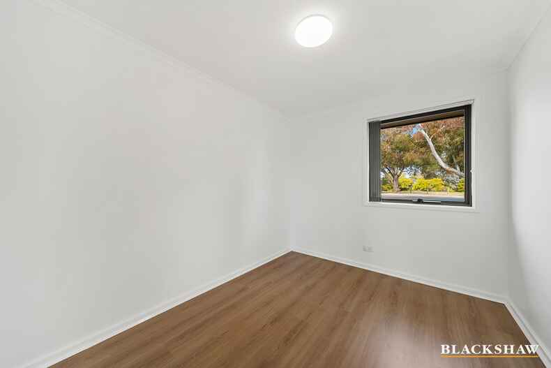 15 Boswell Crescent Florey