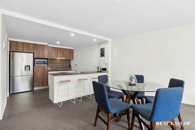 14/35 Oakden Street Greenway