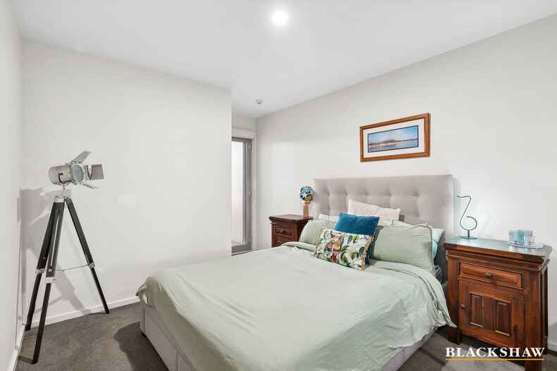 14/35 Oakden Street Greenway